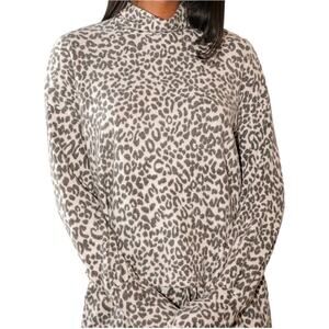 NWT Lulus Stay Soft Cream Fleece Leopard Print Long Sleeve Mock Neck Top XS
